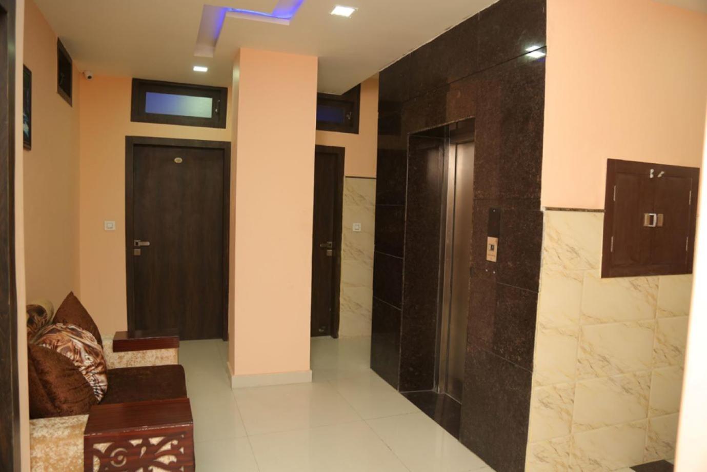 Hotel Golden Dreams Amritsar Exteriör bild